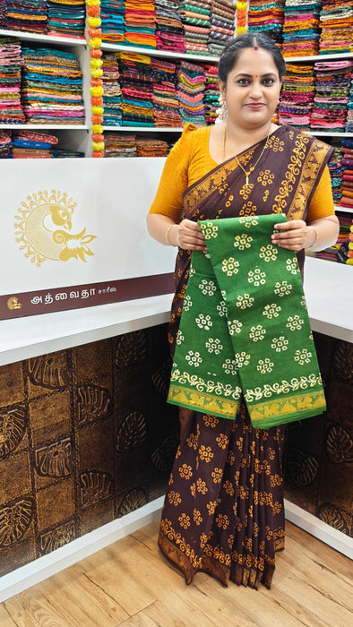 Rani Sungudi Saree Doubleside Flower Wax Print