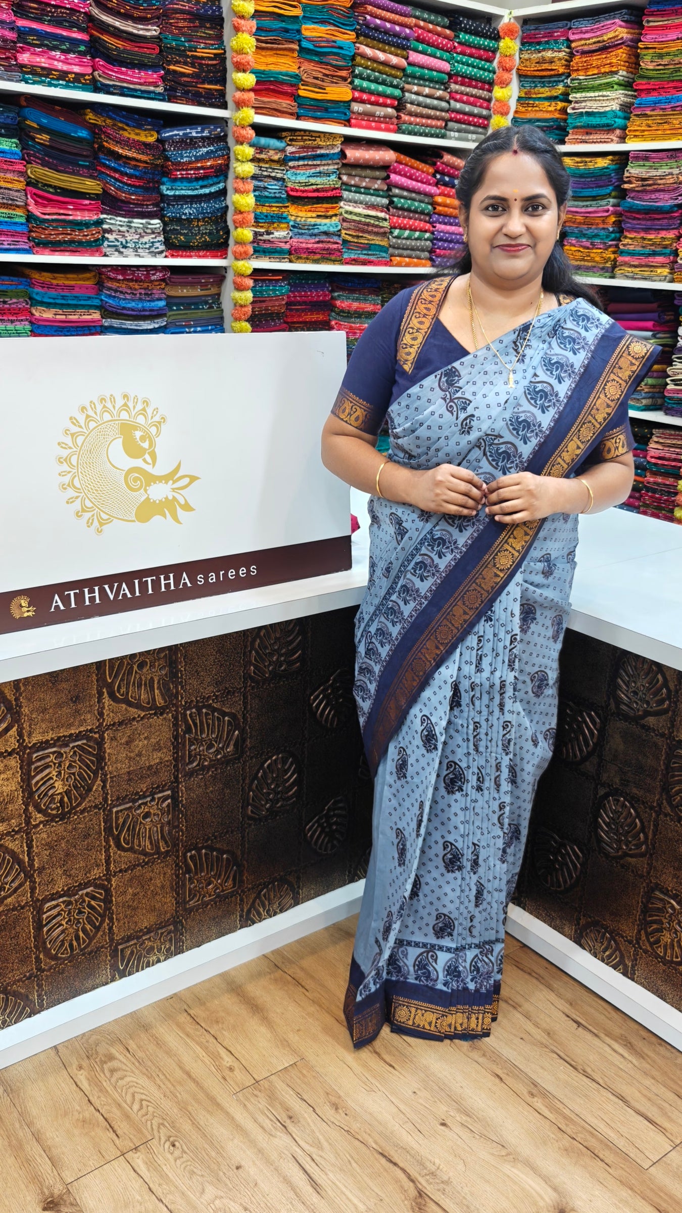Rani Sungudi With One side Border