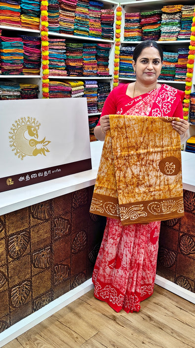 Rani sungudi cotton-Moodupani Without Zari Border