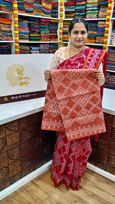 Heritage Rani Sungudi Cotton Saree Without Zari Border - Kolam