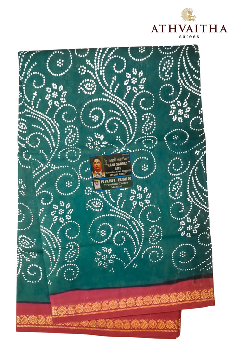 Madurai Rani Sungudi Cotton Saree With Small Zari Border -MeenabeenaRangoli