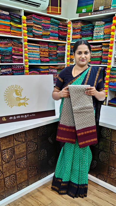 Heritage Rani Sungudi Cotton Polka Dot With Doubleside Rudraksha Border-Contrast