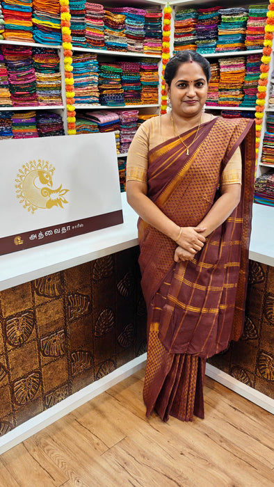 Rani 120's Vasigara Butta Doubleside Border Contrast With Blouse