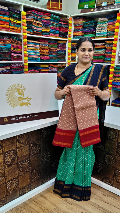 Heritage Rani Sungudi Cotton Polka Dot With Doubleside Rudraksha Border-Contrast