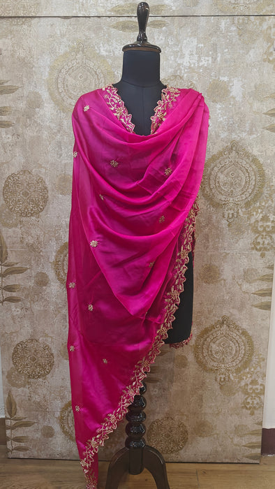 PinkShawl-AestheticShawl-PinkAesthetic