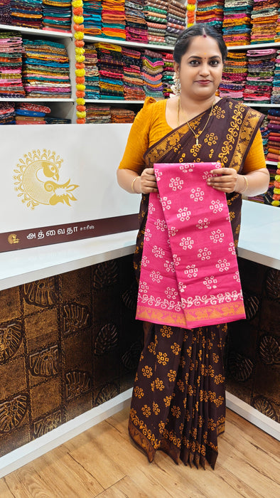 Rani Sungudi Saree Doubleside Flower Wax Print