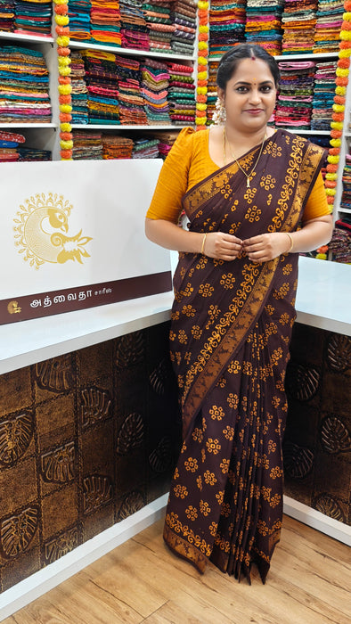 Rani Sungudi Saree Doubleside Flower Wax Print