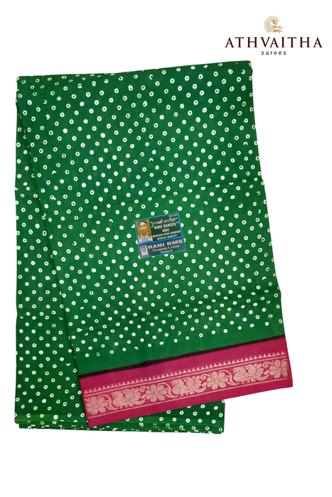 Madurai Sungudi Cotton Saree With One Side  Small Zari Border-Big Single Dot Contrast