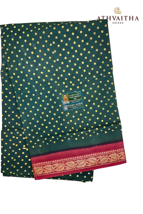 Madurai Sungudi Cotton Saree With One Side Small Zari Border-Big Single Dot Contrast