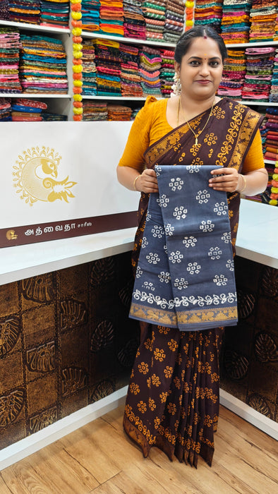 Rani Sungudi Saree Doubleside Flower Wax Print