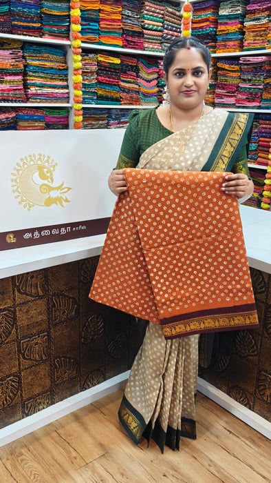 Rani Sungudi Cotton Saree One Side Small Border - Flower Dot