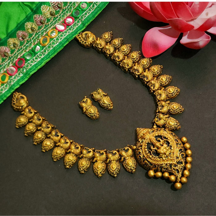 Handade-Jewellery-Set