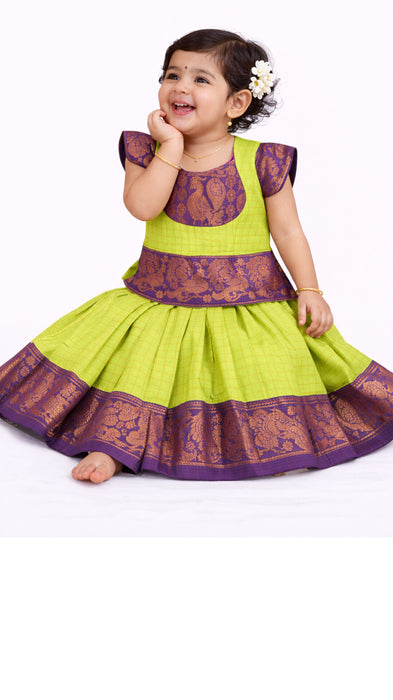 Kids Pavadai Sattai Heritage Rani Sungudi Cotton – Green & Purple Traditional South Indian Baby Girl Dress (Copy)