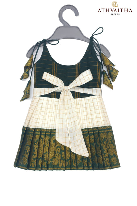 Athvaitha Newborn Girl Rani Sungudi Pleated Maxi Gown – 100% Pure Cotton