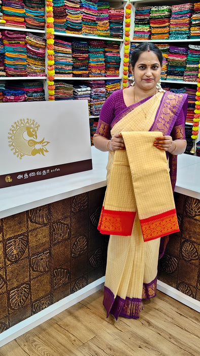 Rani Sungudi Zari Checks Gold Offwhite-Red