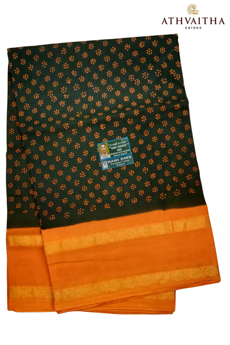 Madurai Rani Sungudi Cotton With Doubleside Rudraksha Border Contrast-Flower Dot